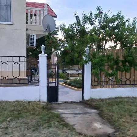 вила жаклин - Private House Jaklin With Pool Ferienhaus *