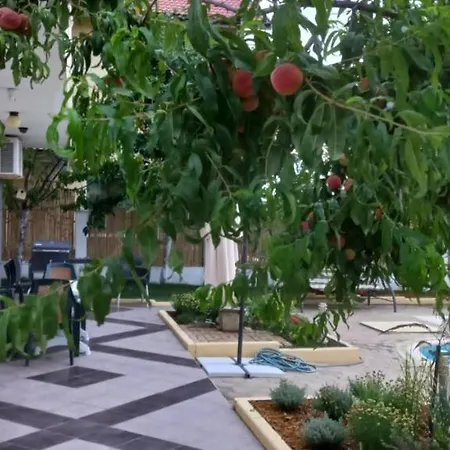 Holiday home вила жаклин - Private House Jaklin With Pool *
