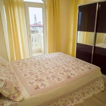 вила жаклин - Private House Jaklin With Pool Ferienhaus Sweti Wlas